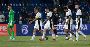 Versus / ¿La línea de tres es o no el problema de Olimpia?