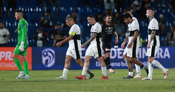 Versus / ¿La línea de tres es o no el problema de Olimpia?