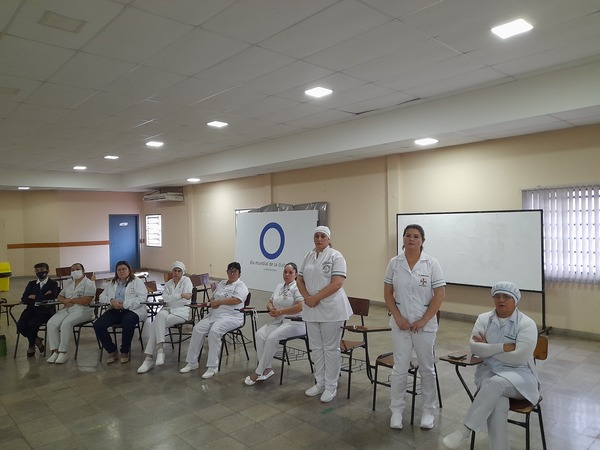 Conmemoran en Encarnación el Día Internacional de la Enfermería