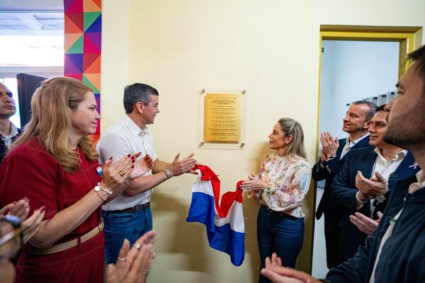 Habilitan moderno centro de atención para jóvenes de la «Chacarita» • PARAGUAY TV