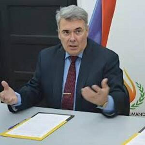 Imputan al defensor del Pueblo por desacato y piden su desafuero - PDS RADIO Y TV