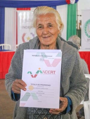 Inversión en titulación de tierras para la mujer rural llega a USD 344,7 millones - .::Agencia IP::.