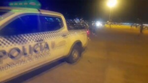 Motociclistas causan disturbios en la playa Pacu Cua y desatan operativo policial