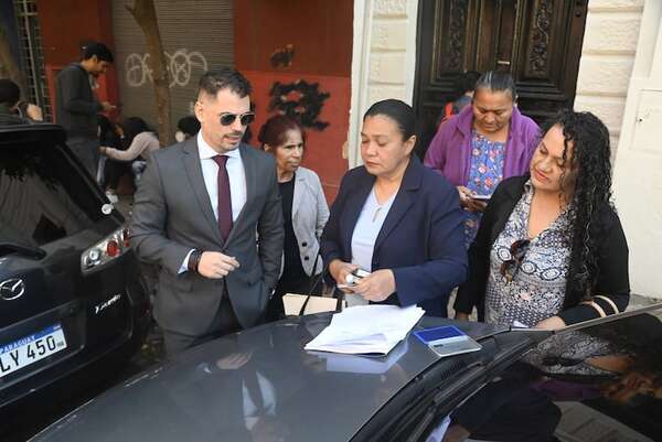 Denuncia contra Nenecho y concejales: Fiscalía aún no designó agentes - Nacionales - ABC Color