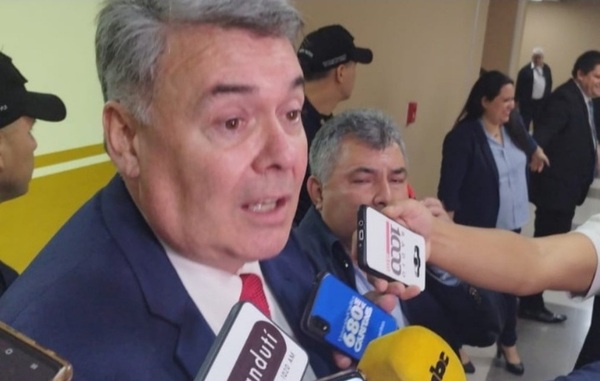 Fiscalía imputó por desacato a una orden judicial al defensor