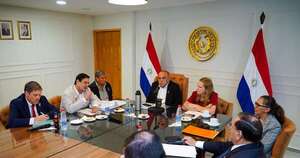 Diario HOY | Ministra de Salud se reunió con senadores para conocer inquietudes ciudadanas