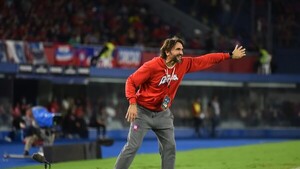 Directiva de Cerro Porteño respalda a Diego Martínez