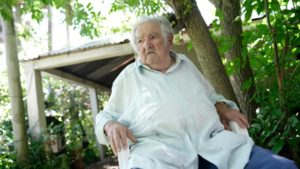Mujica, en fase terminal, recibe paliativos para el dolor por un cáncer de esófago