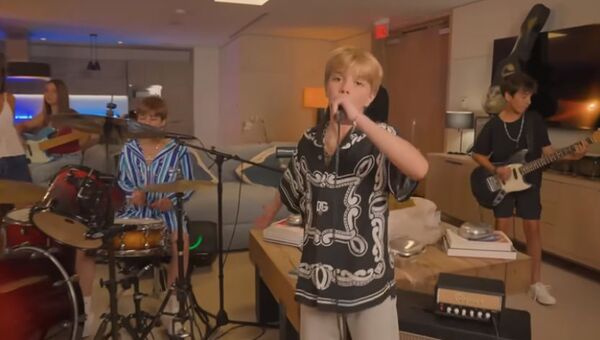 (VIDEO) ¡Ya salió! Así es la canción con la que debutan los hijos de Shakira