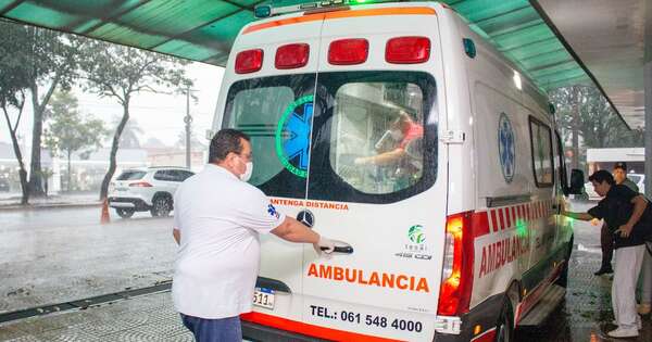 La Nación / Ordenan prisión de motociclista que embistió a dos escolares que siguen en Hospital Tesãi