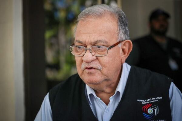 Video: ministro del TSJE admite presiones en licitación, pero promete transparencia total - Política - ABC Color