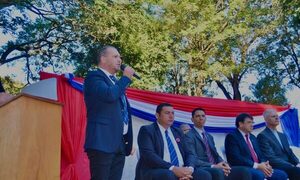 Intendente celebra 42° aniversario de Minga Porã, con desfile y anuncio de más obras del gobierno – Diario TNPRESS