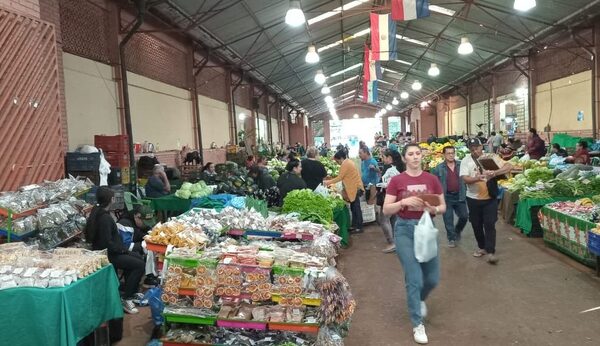 Feria de CDE atiende hoy martes y mañana miércoles