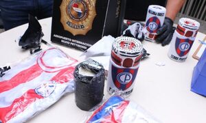 No pasó la frontera: hallan cocaína en vasos térmicos que iban a Arabia Saudita