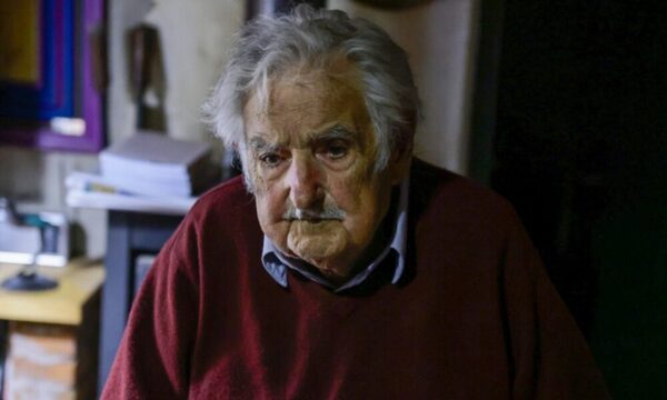 Triste: Mujica está grave en la fase terminal del cáncer