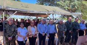La Nación / Autoridades policiales y militares se reunieron con familiares de los secuestrados