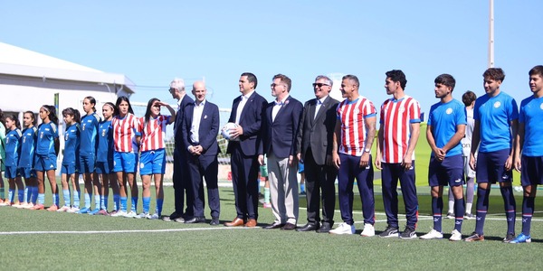 Histórico: se inaugura en Paraguay la primera academia oficial de FIFA en Sudamérica • PARAGUAY TV