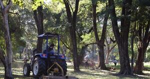 Diario HOY | Entregan herramientas para limpieza y custodia del Jardín Botánico