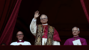 León XIV emociona al Vaticano