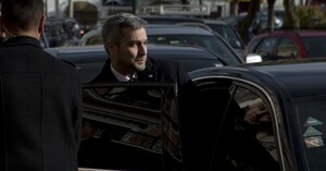 Velázquez quiere jugar con candidatos propios en 2026, pero el abdismo se resiste a abrir las listas