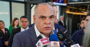 Diario HOY | Senado evaluará medidas ante vulneración de páginas del Estado