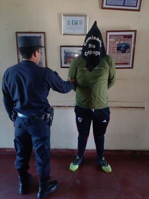 Detuvieron a hombre que habría arrollado adrede a dos perros en Carapeguá - Policiales - ABC Color