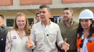 Peña recorrió obras del futuro Hospital General de Itapúa