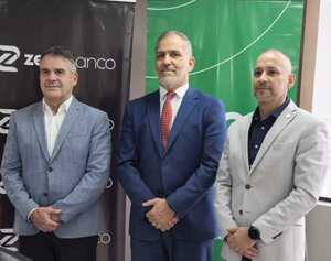 Zeta Banco y Farmacenter firman alianza para brindar más beneficios a sus clientes