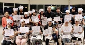 La Nación / En cuatro días, entregaron unos 400 certificados de profesiones de rápida salida laboral