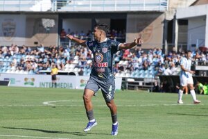 Versus / San Lorenzo se convierte en líder solitario en la División Intermedia 2025