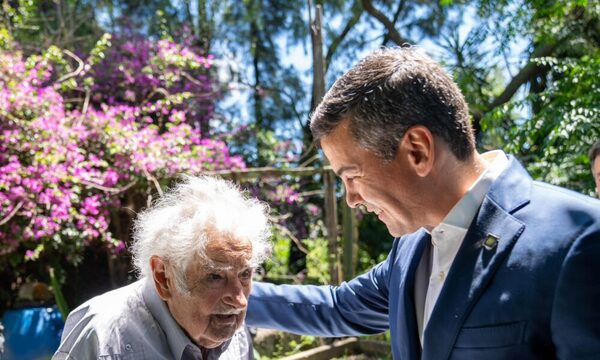 El presidente Santiago Peña envió sus condolencias al pueblo uruguayo por la muerte de “Pepe” Mujica