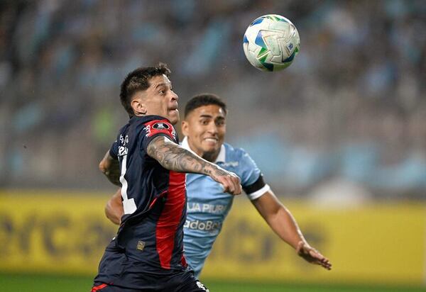 Triunfo clave del Ciclón en Lima - Copa Libertadores de América - ABC Color