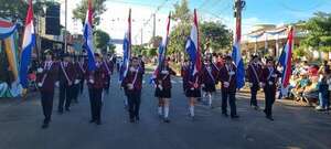 San Juan Bautista rinde homenaje a la patria en el 214° aniversario de la Independencia - Nacionales - ABC Color