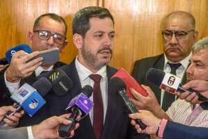Latorre dice que "no estaría de acuerdo con una interpelación" al titular del MITIC - 1000 Noticias