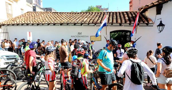 Diario HOY | Festejos por los 214 años de independencia del Paraguay