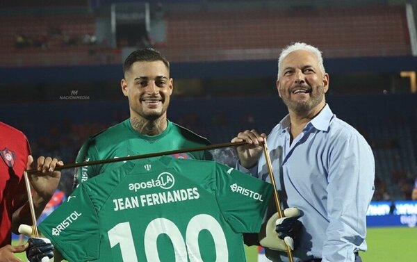 Versus / Zapag califica el arreglo con Jean Fernandes de "oportuno" y "muy necesario"