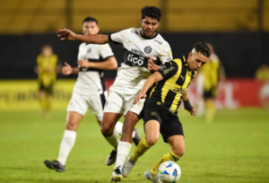 Versus / Olimpia volvió a fracasar en la Copa y quedó fuera de todo