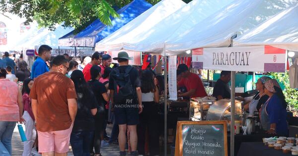 La Nación / Varias calles capitalinas se vuelven peatonales para festejar la Independencia