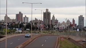 Argentina restringirá residencia y elimina salud gratuita a extranjeros