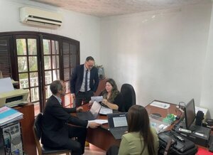 Mafia de los pagarés: docentes denuncian trabas en la defensa pública - El Observador