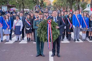 Con desfile cívico-militar en Ciudad del Este recuerdan los 214 años de la Independencia del Paraguay | DIARIO PRIMERA PLANA