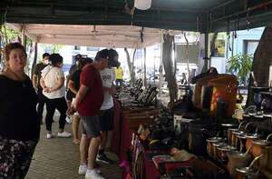 Artesanos reportan aumento de ventas, pero lamentan falta de apoyo de las autoridades - Nacionales - ABC Color