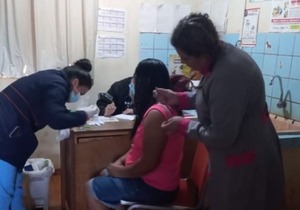 Alto Paraná: comunidad indígena Aché recibe atención médica en Naranjal - ADN Digital