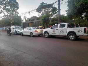 Vehículo sospechoso interceptado en Santa María: ocupantes con antecedentes fueron demorados