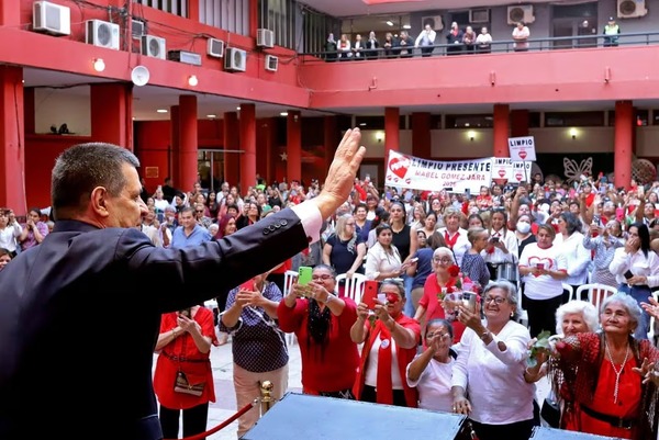 ANR homenajea a las madres paraguayas y celebra su rol en la construcción del país - ADN Digital