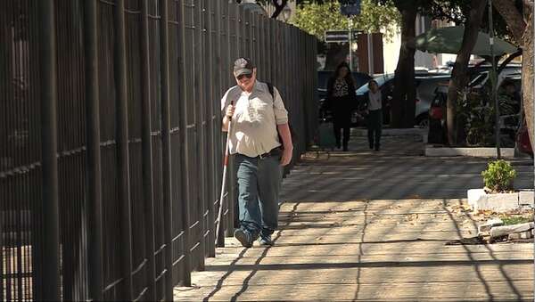 ¿Y las personas con discapacidad? Veredas de Asunción distan mucho de ser inclusivas - Nacionales - ABC Color