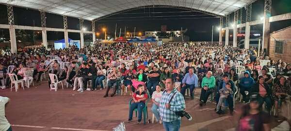 Santa Rosa del Aguaray vibró con la edición 23 del Festival “Para Ti Mamá” - Música - ABC Color
