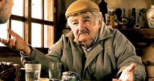La Nación / Embajada de Uruguay abre libro de condolencias en honor a Pepe Mujica