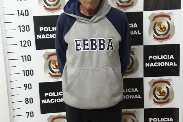 Detienen a chileno que hurtó perfume de local comercial
