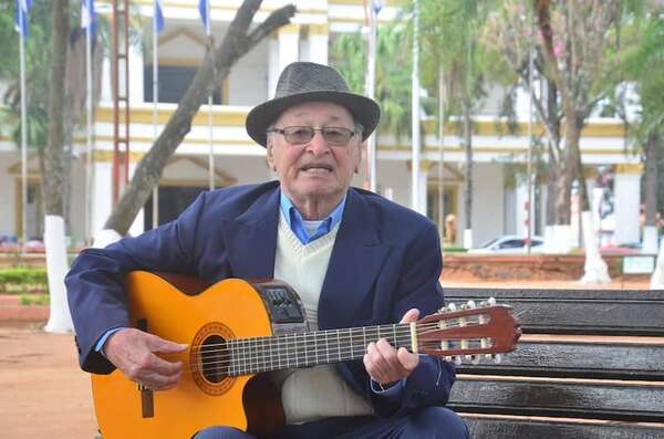 Villarrica despide con dolor a Don Ángel Benítez, leyenda de la música paraguaya - Nacionales - ABC Color